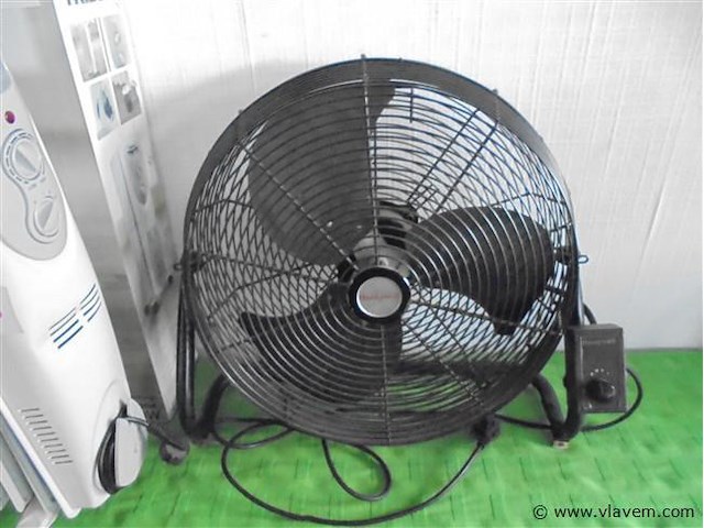 Ventilator - afbeelding 1 van  1