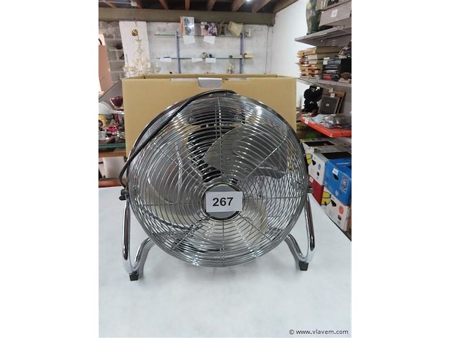Ventilator - afbeelding 1 van  3