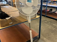 Ventilator - afbeelding 1 van  4