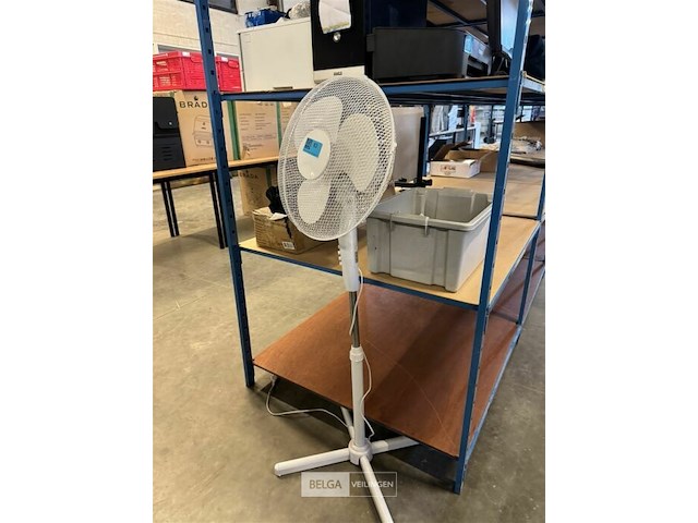 Ventilator - afbeelding 4 van  4