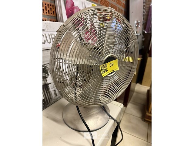 Ventilator - afbeelding 1 van  2