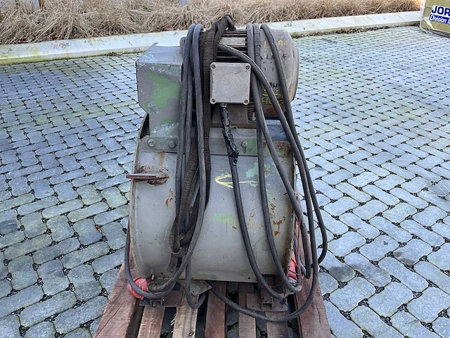 Ventilator - afbeelding 5 van  8