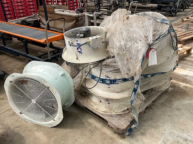 Ventilators (13x) - afbeelding 1 van  10