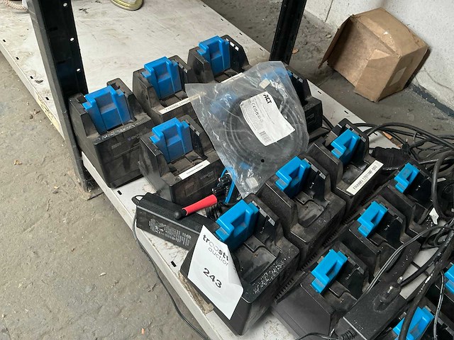 Ventis mx4 partij laders voor gasdetectoren - afbeelding 1 van  1