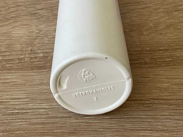 Venus 250ml bottle pehd white color 400/28 overige verpakkingsmaterialen (5889x) - afbeelding 3 van  4