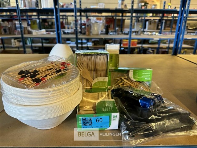 Vepakking bakjes,kommetjes (hout,plastic) - afbeelding 2 van  3