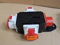 Verdeelblok abs 16a - 400v - afbeelding 1 van  2