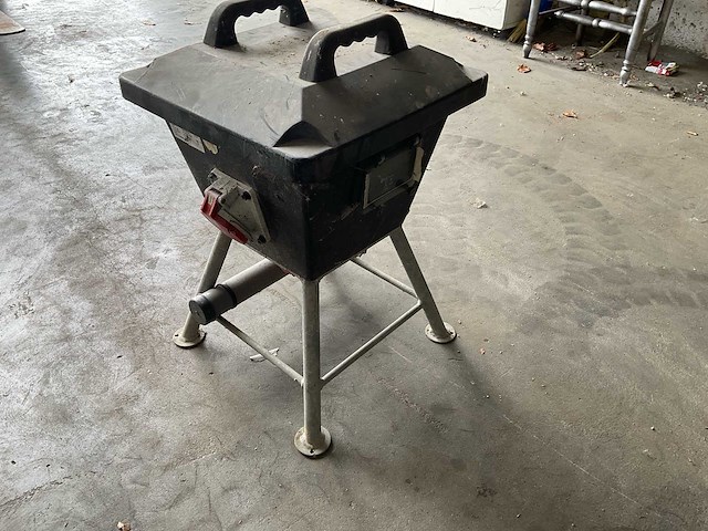 Verdeelkop/ werfkast - afbeelding 3 van  4