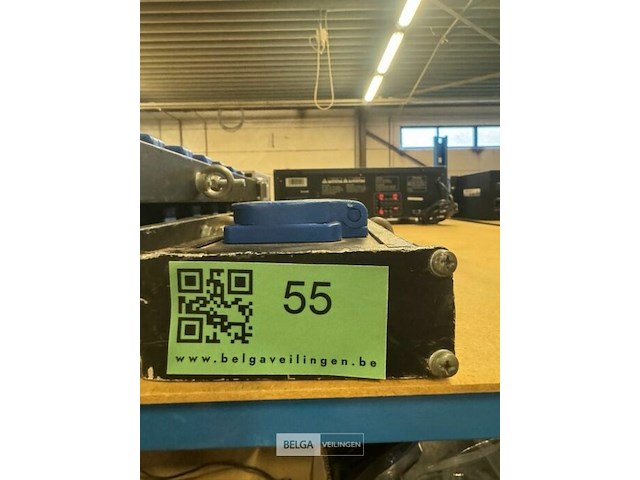 Verdeelstekker 16 pin aansluiting - afbeelding 2 van  4