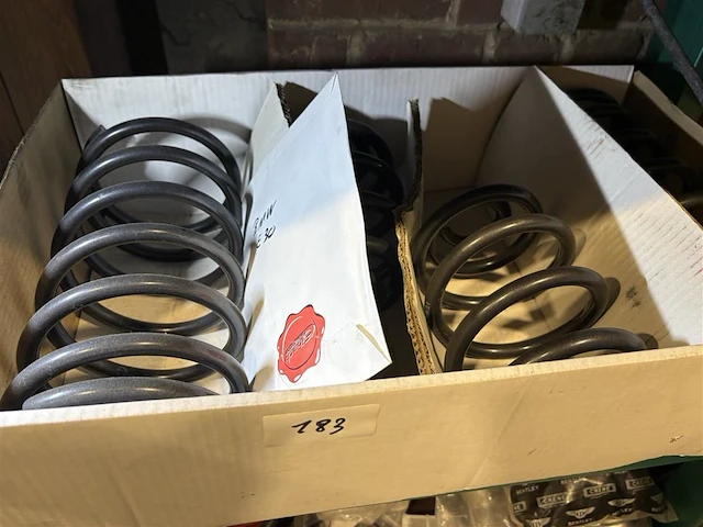 Veren bmw e30 - afbeelding 1 van  4