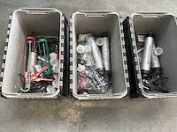 Verf , pur , lijm & kit (10x) - afbeelding 2 van  3