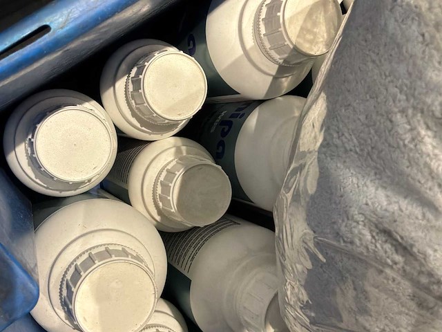 Verf, pure, lijm en kit - afbeelding 6 van  15