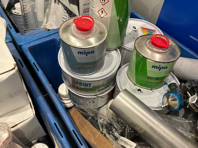 Verf, pure, lijm en kit - afbeelding 13 van  15