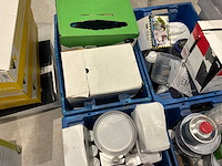 Verf, pure, lijm en kit - afbeelding 11 van  15