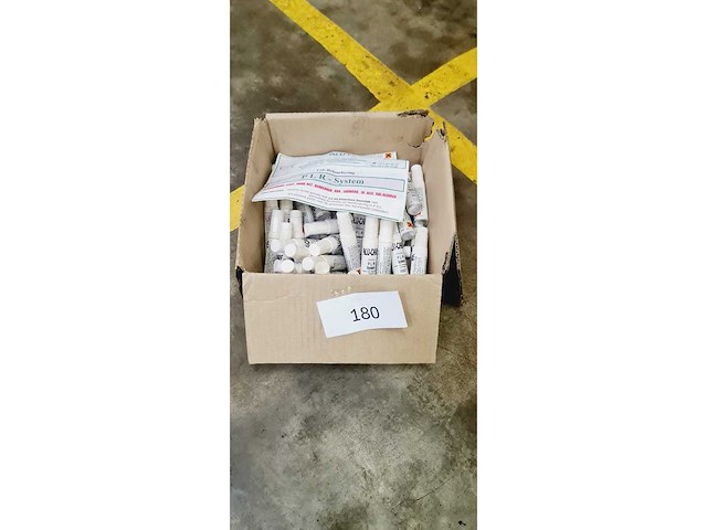 Verf retouche stift (45x) - afbeelding 1 van  2