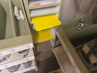 Verfborstels, rollers, plamuurmessen en verfbakjes - afbeelding 8 van  10