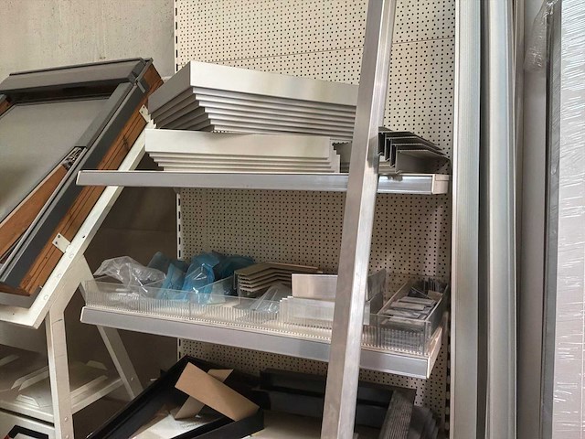 Verfdeuren, deurkassementen, schuifdeursystemen, onderdelensets en hoekprofielen - afbeelding 13 van  23