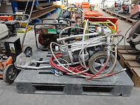 Verfspuitmachine - afbeelding 1 van  2