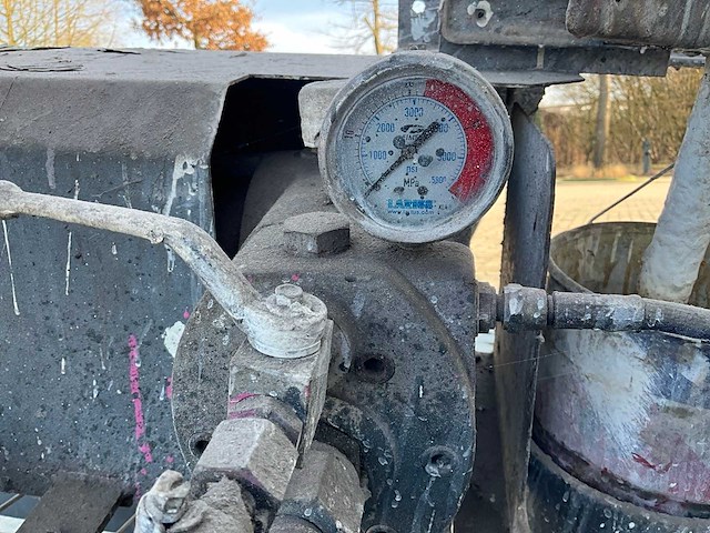 Verfspuitmachine - afbeelding 5 van  9