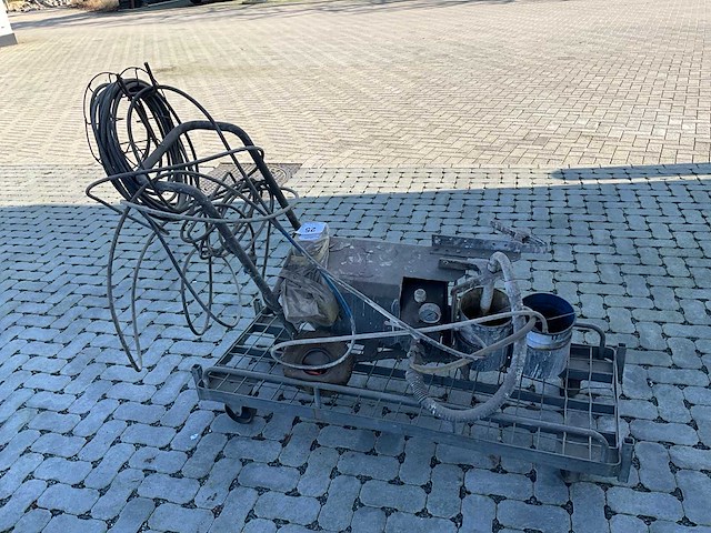 Verfspuitmachine - afbeelding 7 van  9