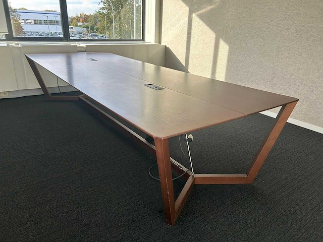 Vergadertafel - conference table - afbeelding 2 van  7