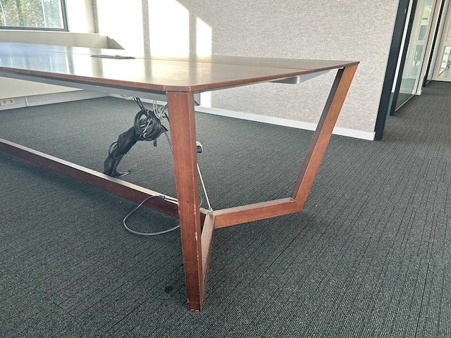 Vergadertafel - conference table - afbeelding 5 van  7