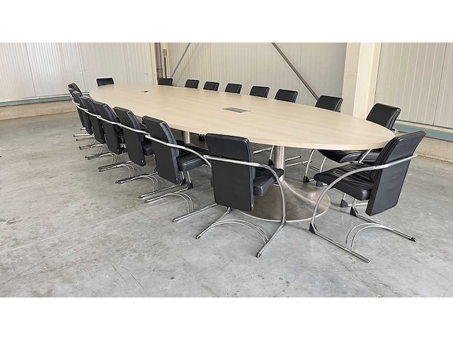 Vergadertafel + 18 stoelen - vergaderset - afbeelding 2 van  24