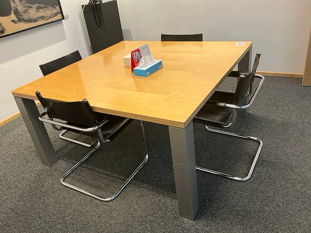 Vergadertafel + (4x) stoel - afbeelding 5 van  5
