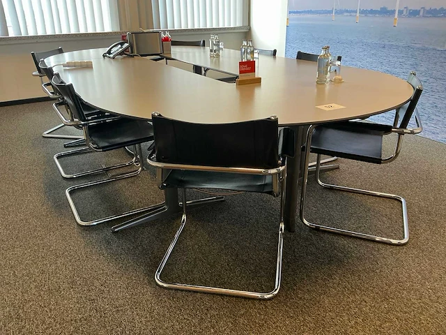 Vergadertafel + (8x) stoel - afbeelding 1 van  5