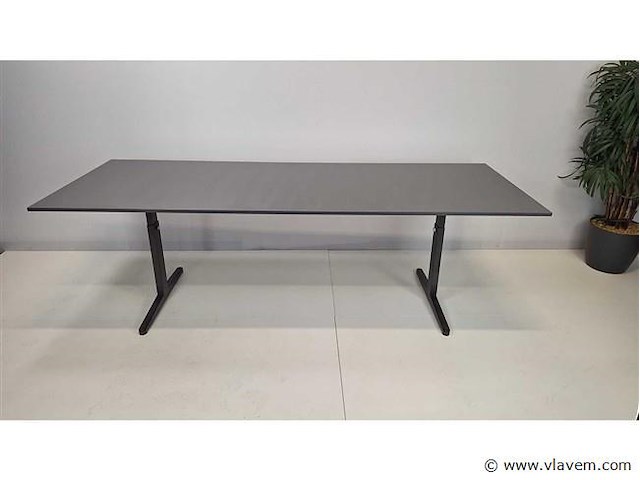 Vergadertafel ahrend - afbeelding 2 van  9