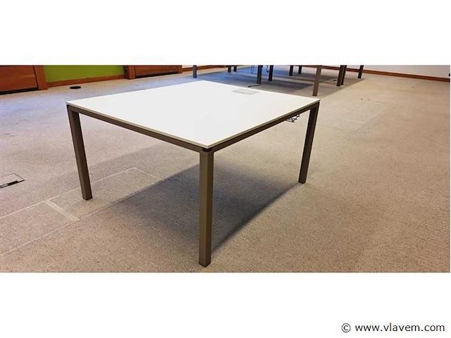 Vergadertafel ahrend - afbeelding 1 van  9