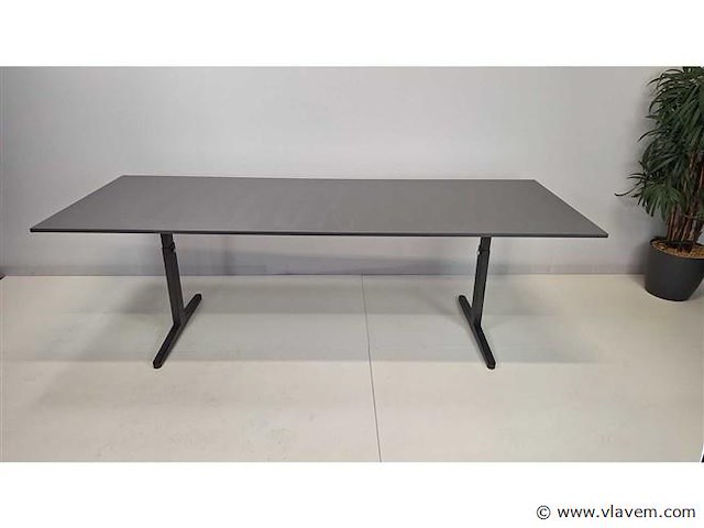 Vergadertafel ahrend - afbeelding 2 van  9