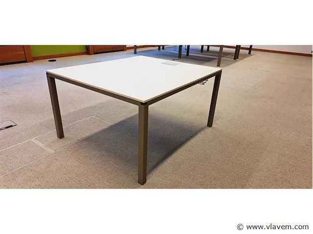 Vergadertafel ahrend - afbeelding 1 van  9