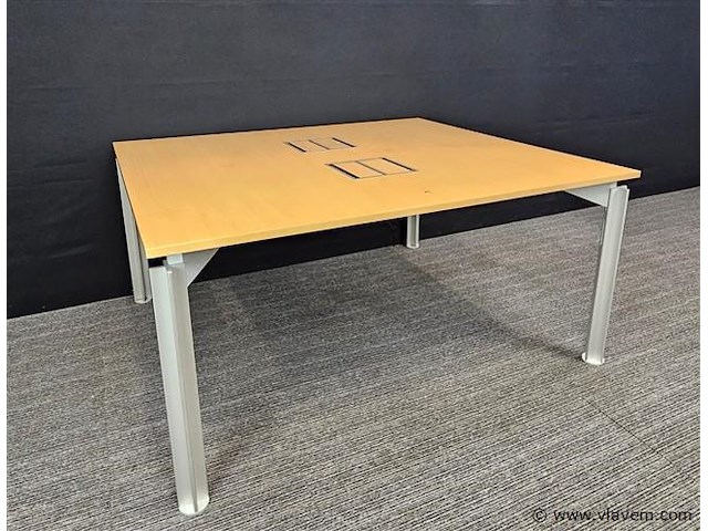 Vergadertafel bulo h2o - afbeelding 1 van  7