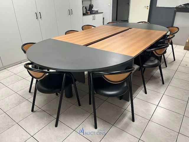 Vergadertafel met 10 stoelen - afbeelding 3 van  5