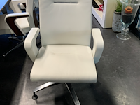 Vergadertafel met kast en 8 zetels - afbeelding 11 van  19