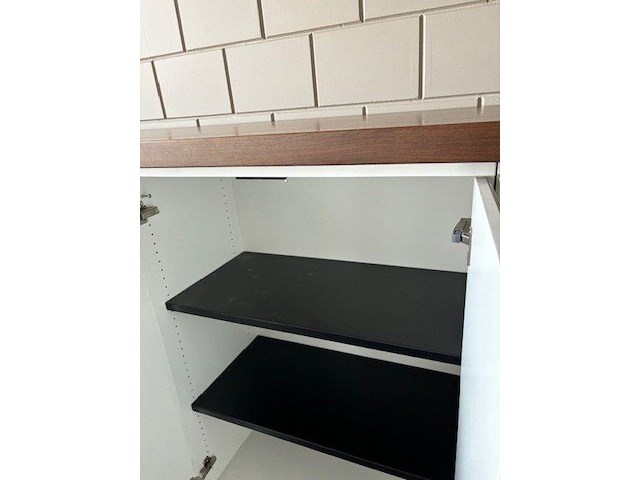 Vergadertafel met kast en 8 zetels - afbeelding 15 van  19