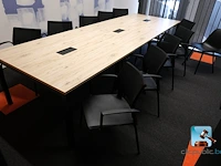 Vergadertafel met stoelen - afbeelding 1 van  12