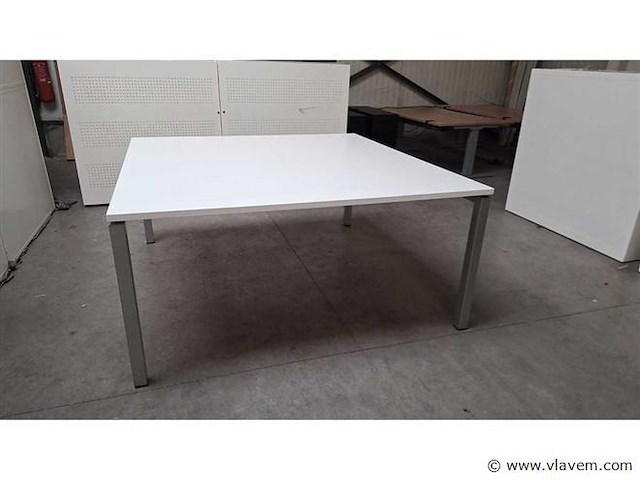 Vergadertafel robberechts - afbeelding 4 van  5