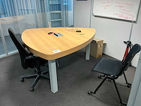 Vergadertafel + stoel (2x) - afbeelding 1 van  7
