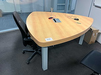 Vergadertafel + stoel (2x) - afbeelding 2 van  7