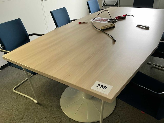 Vergadertafel + stoel (7x) - afbeelding 4 van  8