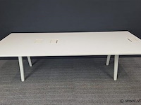 Vergadertafel vitra joyn