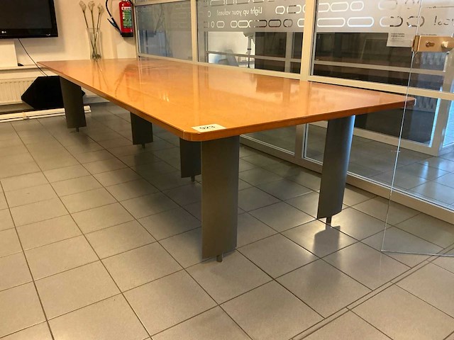 Vergadertafel - afbeelding 1 van  3