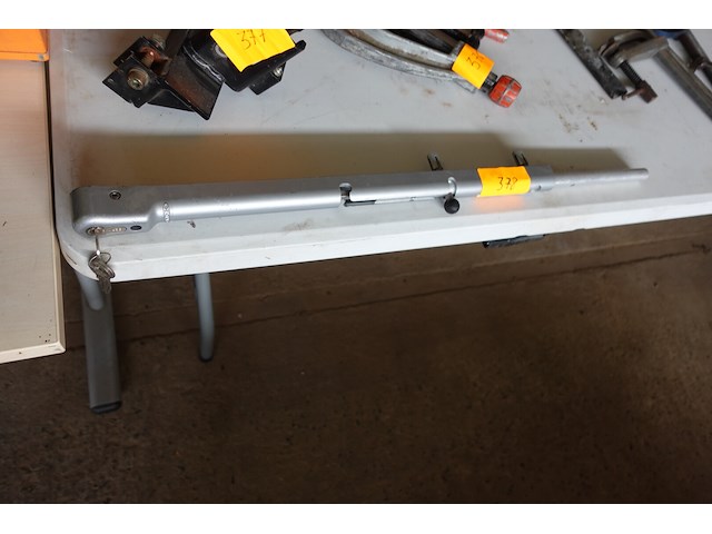 Vergrendelbare grondgrendel - afbeelding 1 van  3