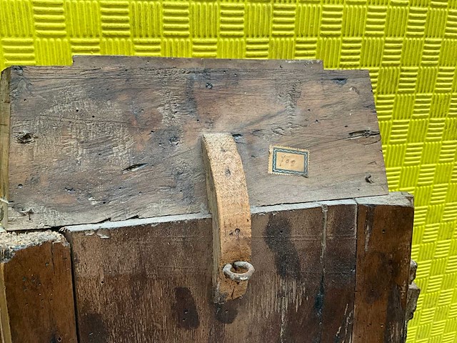 Verguld houten architectonisch kader - afbeelding 6 van  6