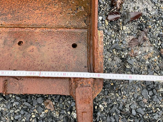 Verhackter grondverzetbak - afbeelding 4 van  12