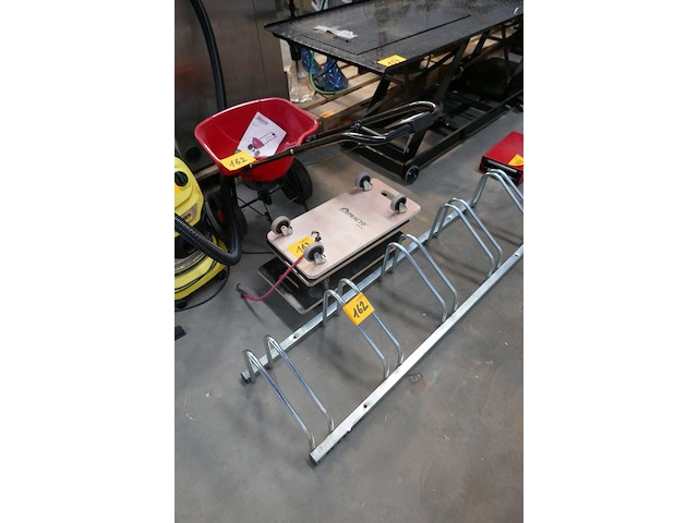 Verhuiskarren + zoutstrooier - afbeelding 1 van  8