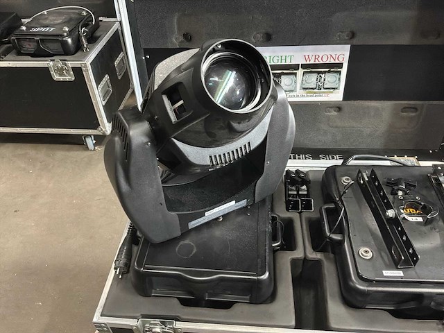 Veri lite vl2500 spot quick lock spotlight - afbeelding 2 van  2