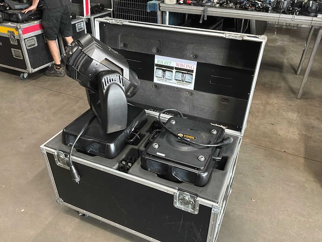 Veri lite vl2500 spot quick lock spotlight - afbeelding 1 van  3